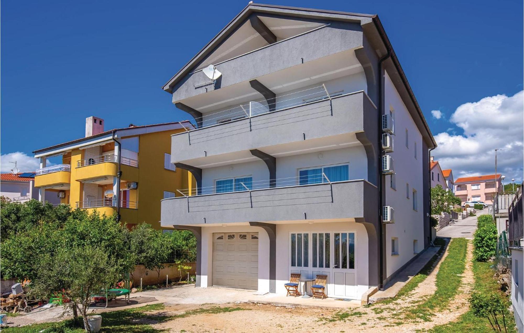 Gorgeous Apartment In Crikvenica With Wifi 외부 사진